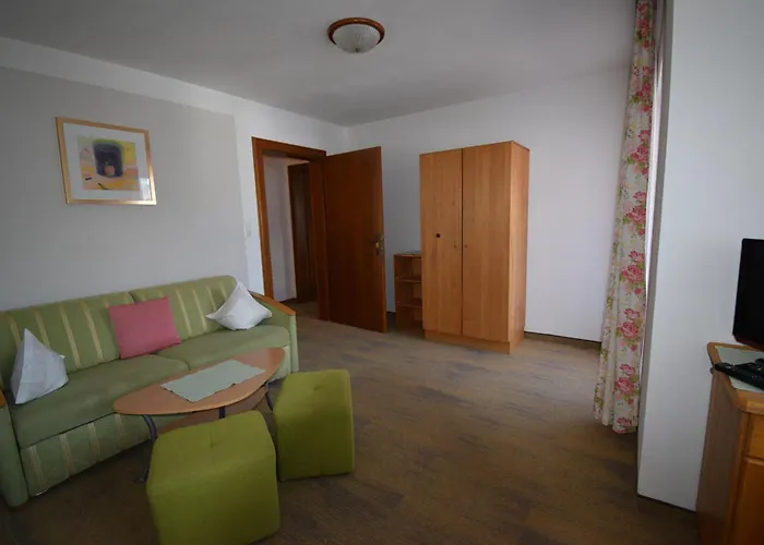 Tirolstueberl 公寓